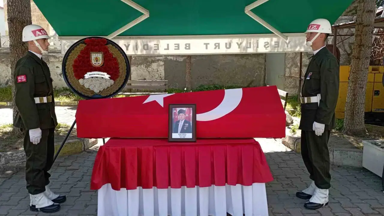 Tokat’ta hüzünlü veda: Kıbrıs gazisi Bilal Topal dualarla uğurlandı