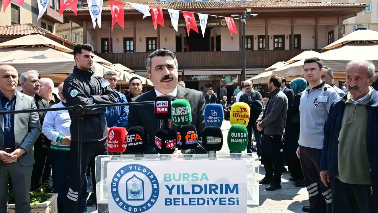 Yıldırım’da bilgiye açılan yeni kapı: Emir Buhari Kültür Merkezi kapılarını açtı