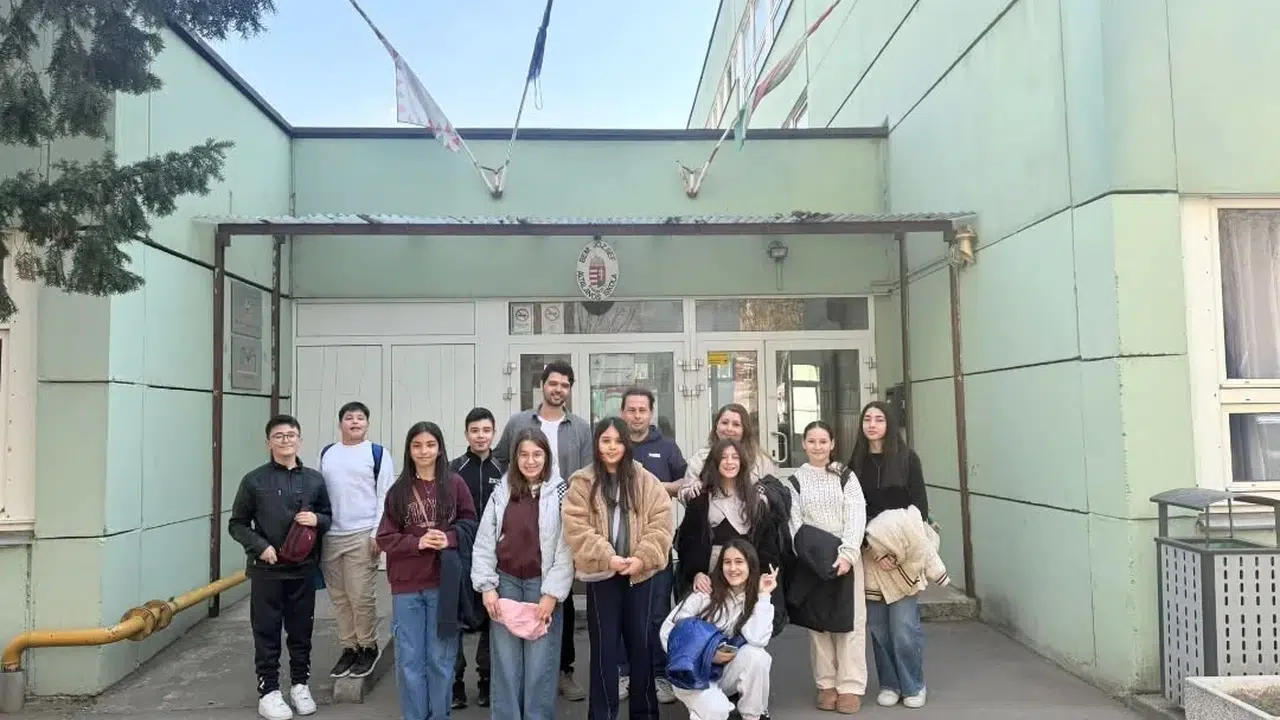 Yenipazar’ın gençleri Avrupa yolcusu: Budapeşte’de unutulmaz bir eğitim serüveni