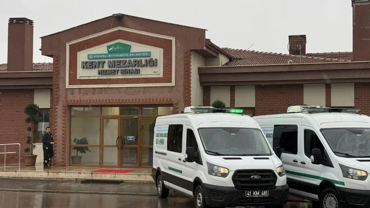 Acı günlerinde Kocaeli halkının yanında: Büyükşehir Belediyesi’nden cenaze hizmetlerinde tam destek