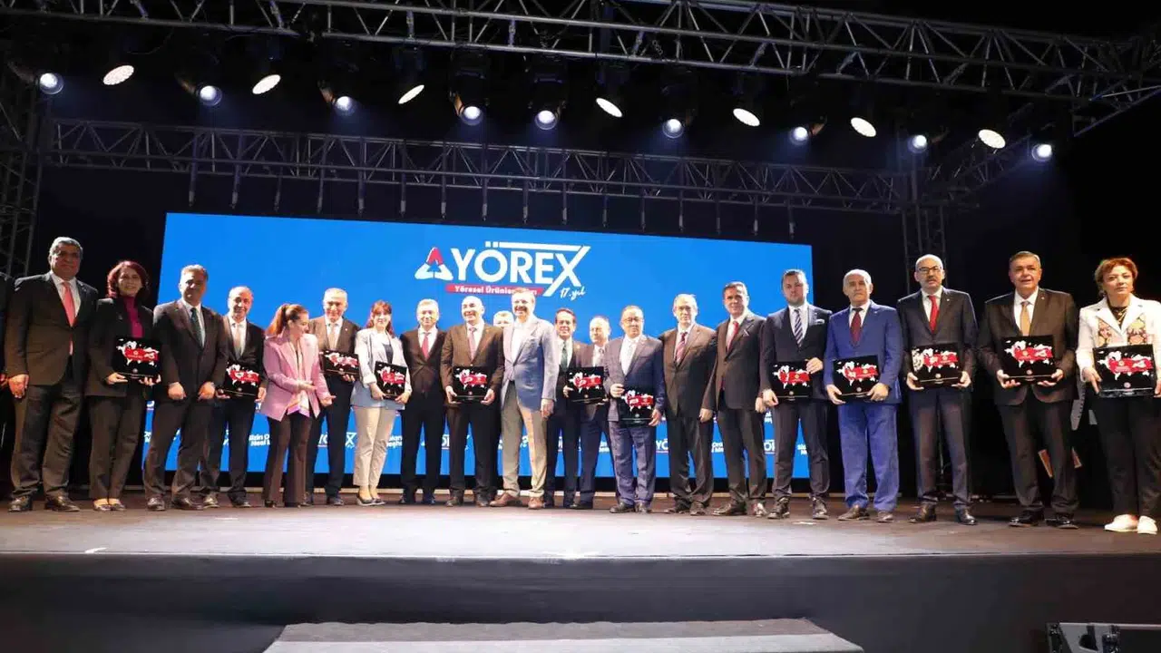 Gaziantep’in lezzetleri Avrupa yolcusu: GTB’ye YÖREX’ten büyük onur