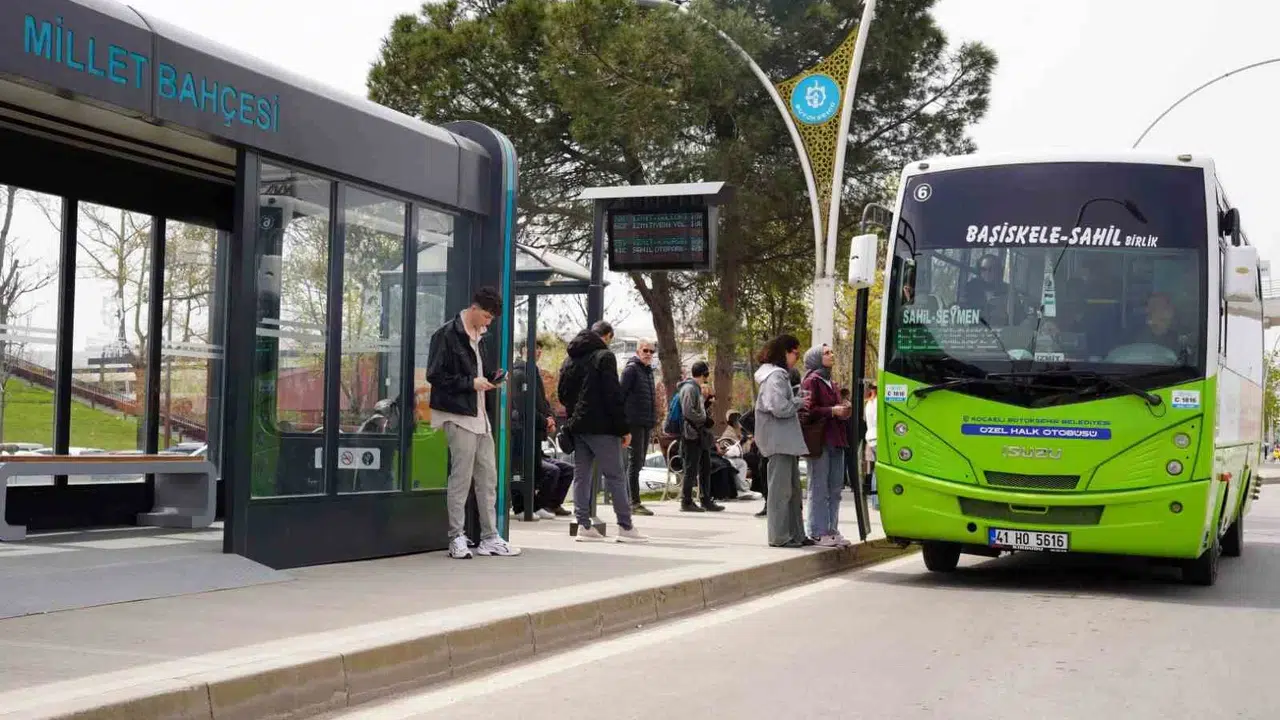 Kocaeli’de ulaşım artık daha akıllı: Yolcu Bilgilendirme Sistemi’nde hedef 110 ekran