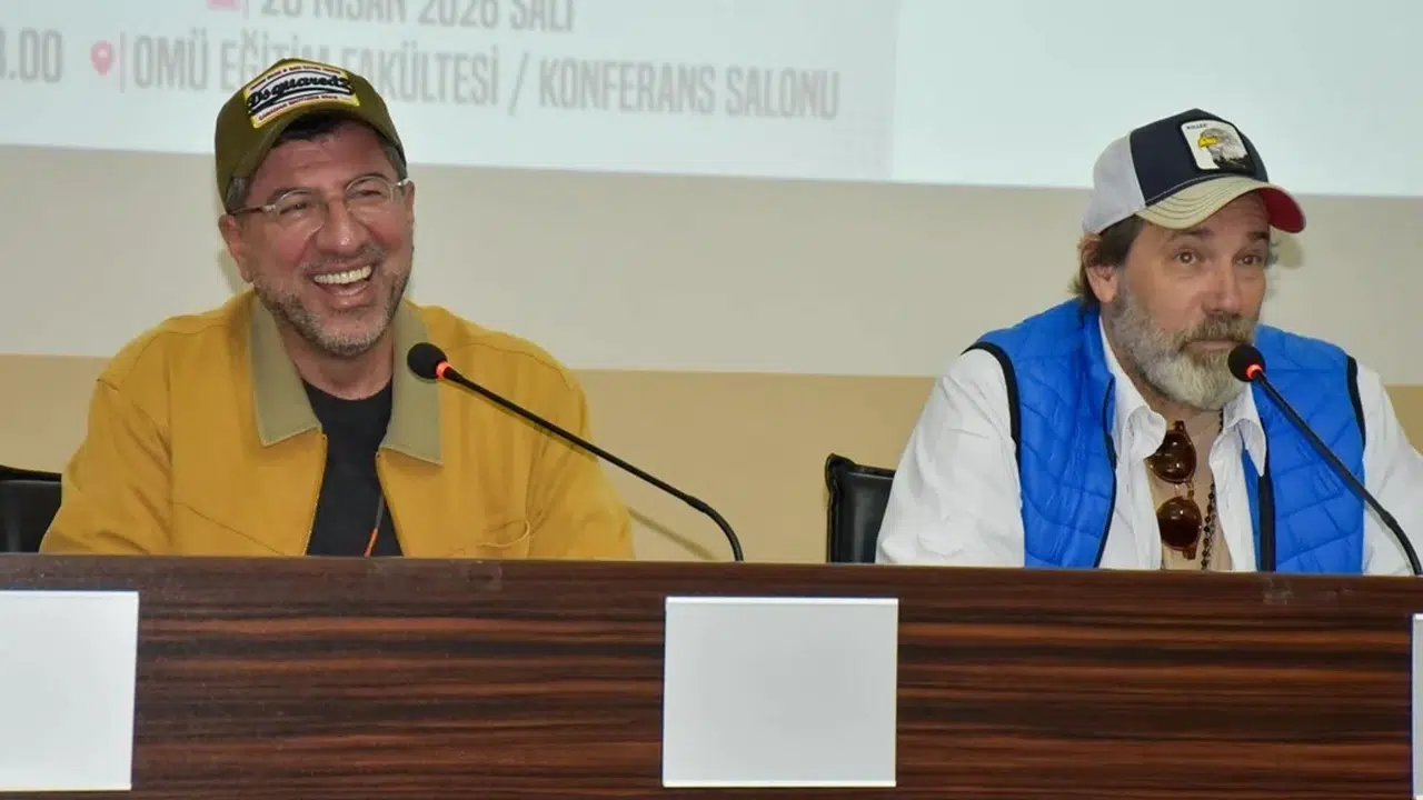 Sahne tozunu kampüse taşıdılar: Hakan Bilgin ve Yosi Mizrahi gençlerle hayatın şifrelerini çözdü