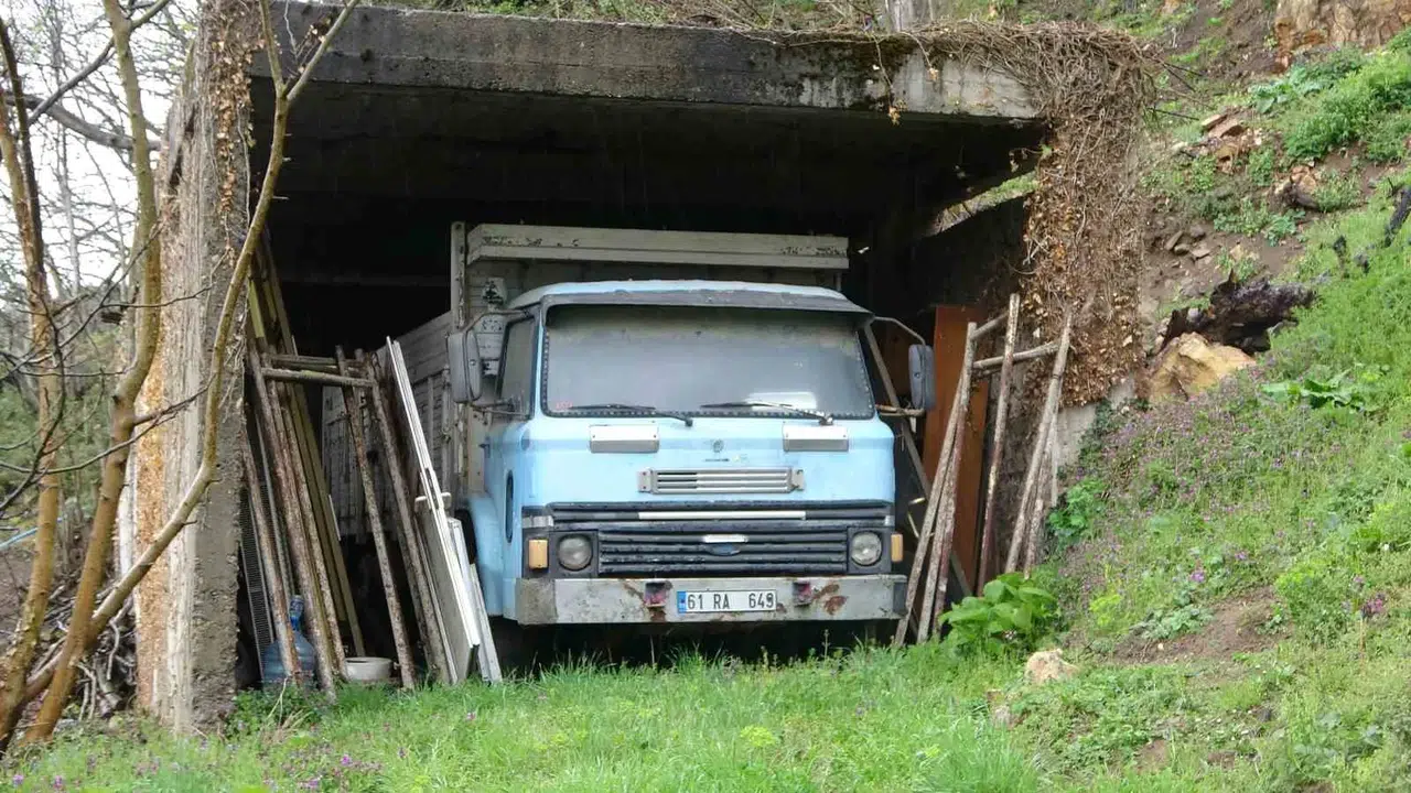 Paraya pula değişmiyorlar: 30 yıllık baba yadigarı kamyon için vasiyet bile bıraktılar