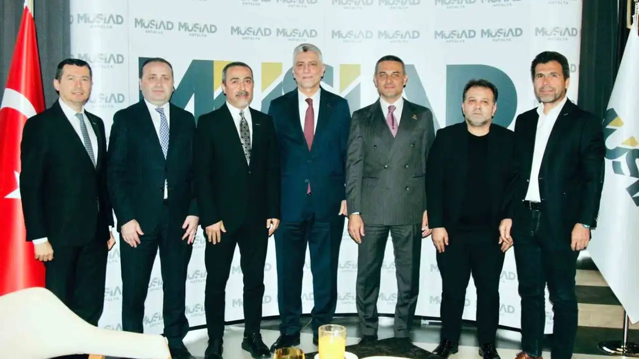 Ekonomi dünyasının rotası Antalya'da çizildi: Bakan Bolat ile MÜSİAD'dan kritik zirve