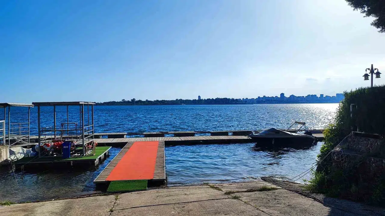 Adana'da korku dolu anlar: Basketbol sonrası serinlemek için girdiği baraj gölünde can pazarı yaşandı