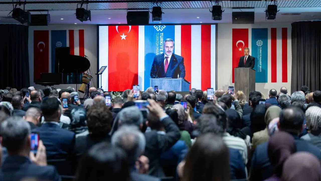 Viyana’da Türk eğitimine yeni soluk: Bakan Fidan Maarif Vakfı kampüsünün kurdelesini kesti