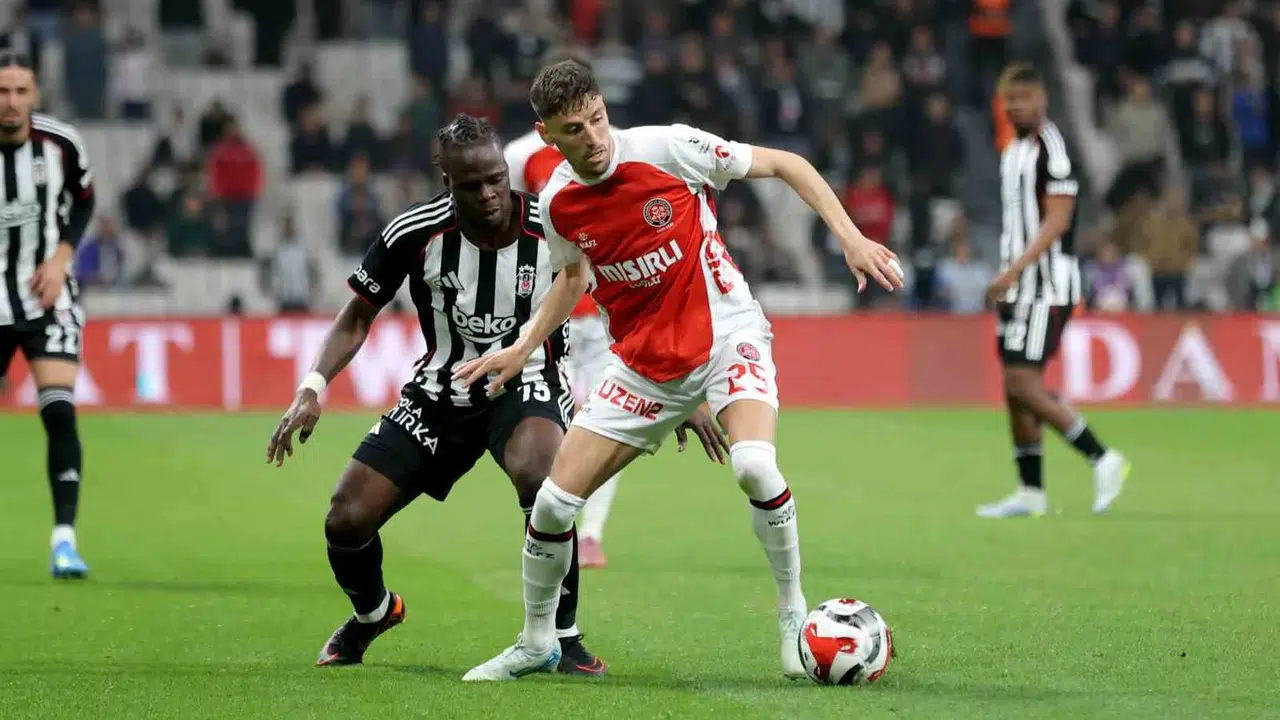 Tüpraş Stadı’nda gol sesi çıkmadı: Beşiktaş evinde bir puana razı oldu