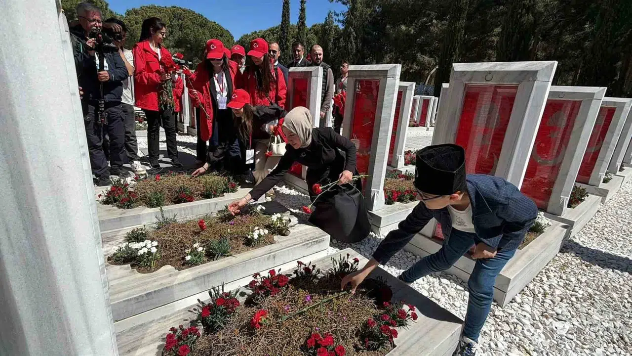 Çanakkale ruhu gençlerle şahlandı: O inanç diri kaldığı sürece bu millet asla geri adım atmaz