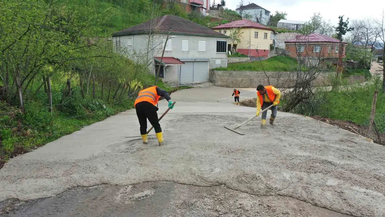 Toz ve çamur çilesi tarih oluyor: Ordu’nun kırsalında ulaşım standardı yükseliyor