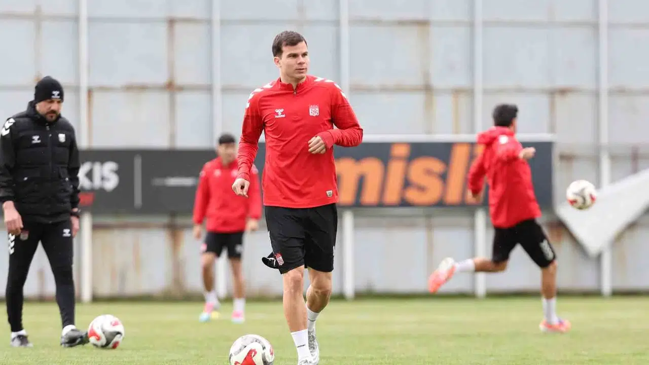 Sivasspor’da hedef Iğdır FK: Yiğidolar galibiyet parolasıyla sahaya iniyor