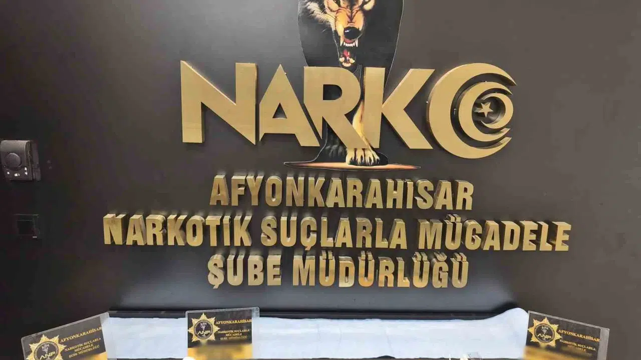 Afyonkarahisar’da zehir tacirlerine geçit yok: Operasyonda ele geçirilenler şoke etti