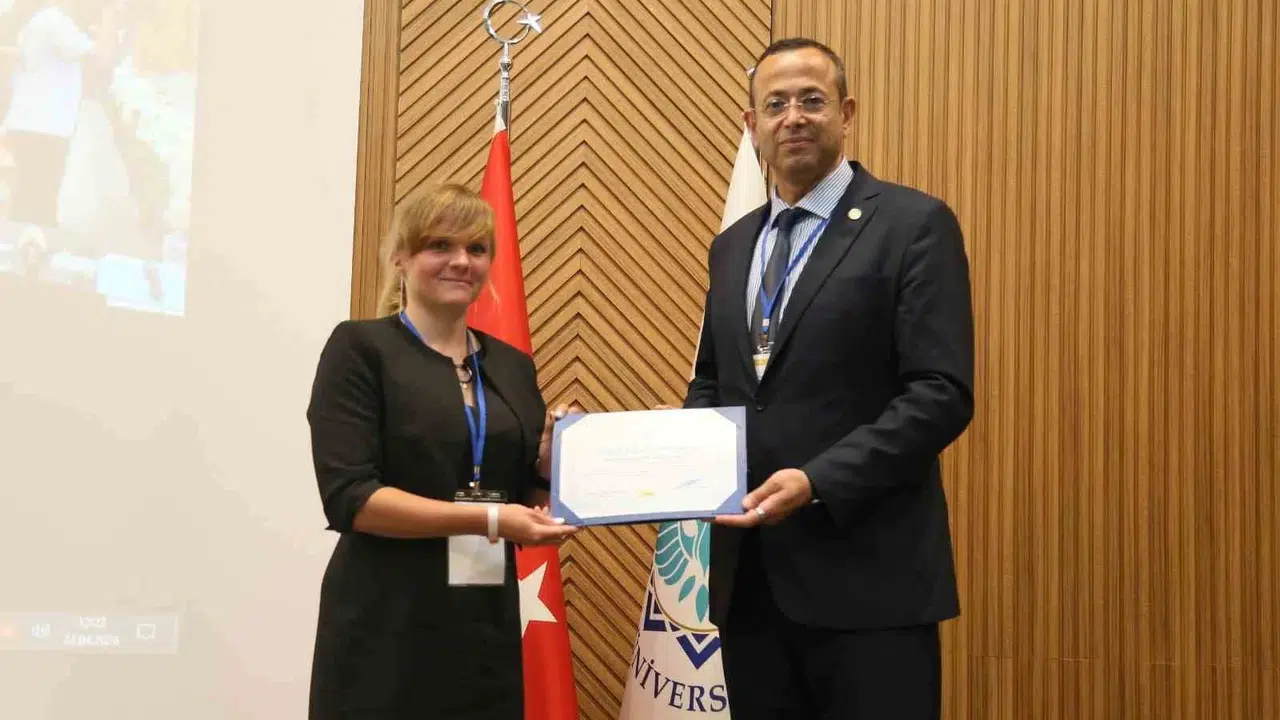 Dünya bilim dünyası Alanya’da buluştu: Geleceğin anahtarı disiplinler arası iş birliğinde