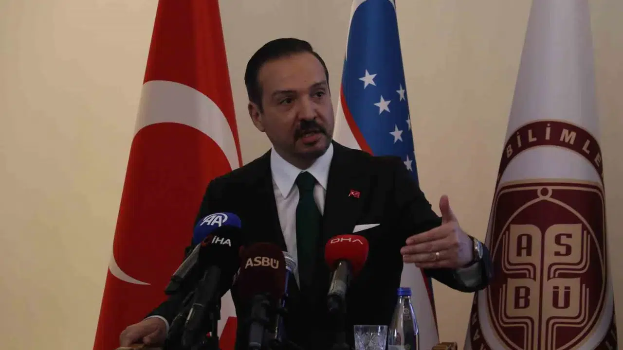 Kürşad Zorlu’dan Türk dünyası için dev vizyon: Hedef dünyanın ilk 10 ekonomisi arasına girmek