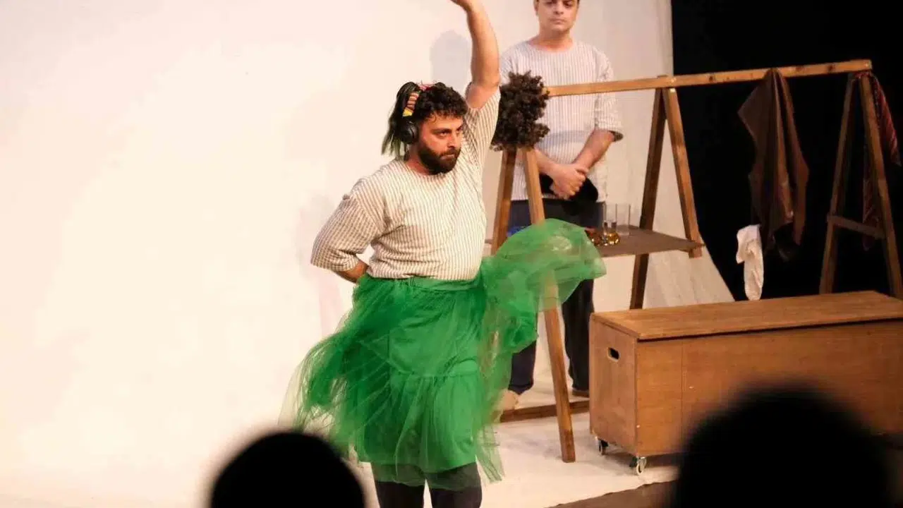 Bodrum’da tiyatro şöleni: Perde  Cambazın cenazesi  ile kapandı