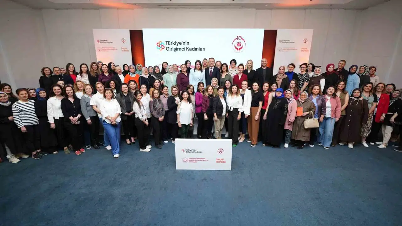 Dijital ekonomide kadın gücü: Girişimciler Ankara’da buluştu, e-ticaretin kapıları ardına kadar açıldı