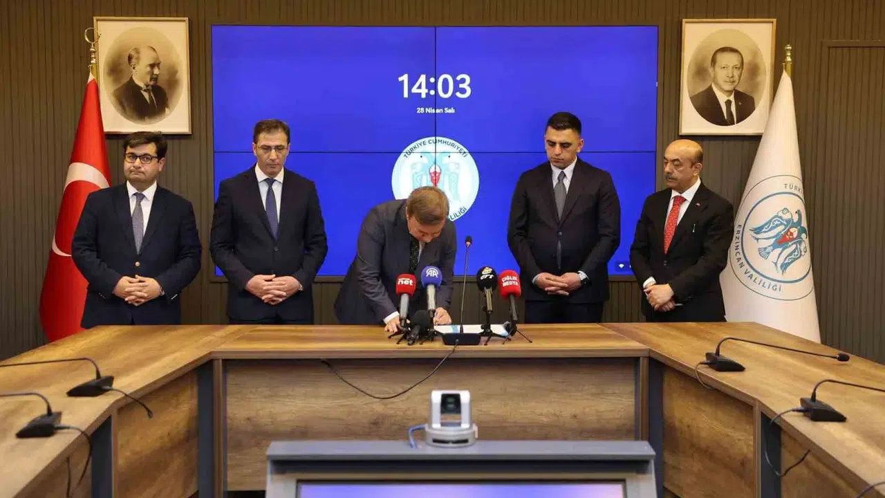 Erzincan'da okullara  Gönülden Gönüle  kalkanı: Şiddete karşı dev iş birliği