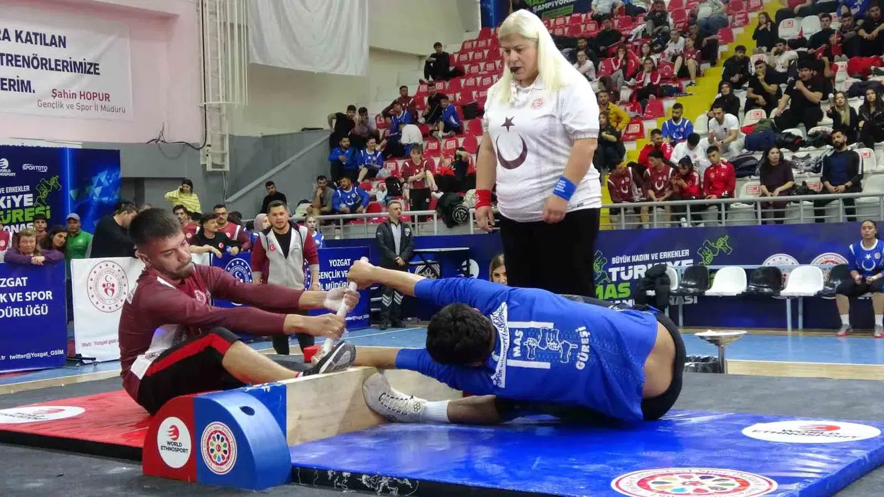 Bozkırın kadim mirası Yozgat'ta hayat buldu: Mas Güreşi Türkiye Şampiyonası başladı