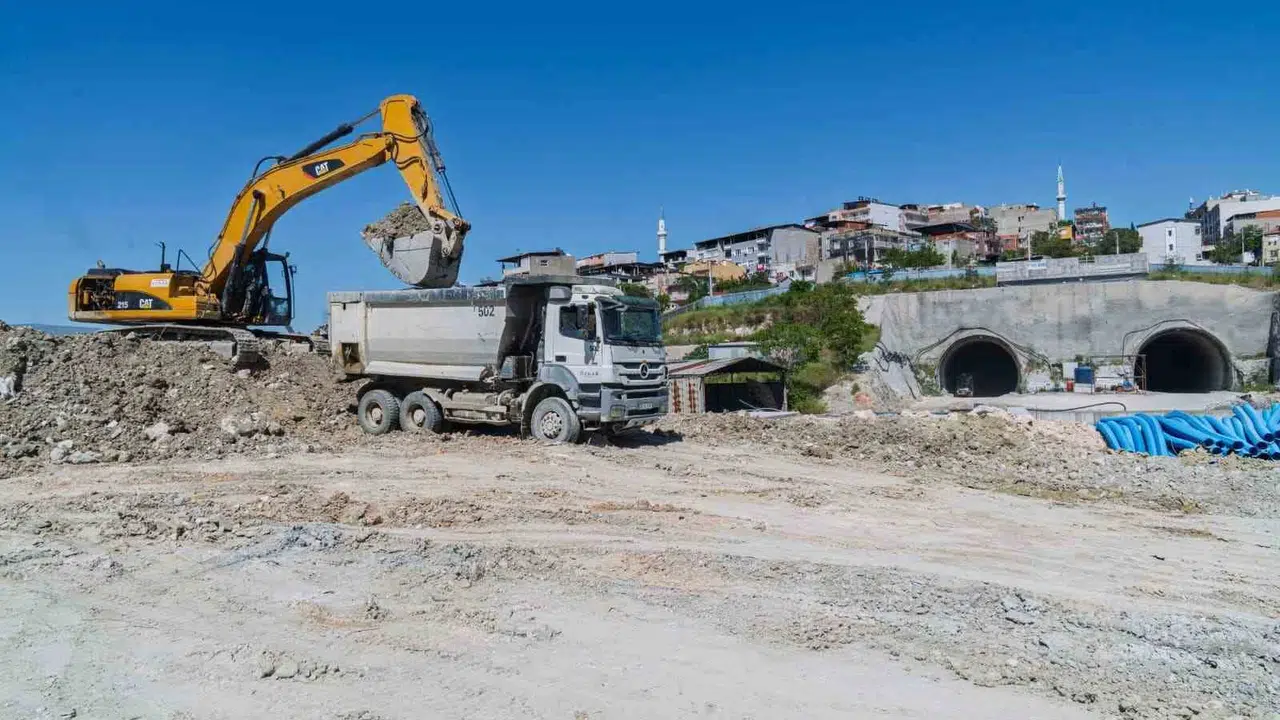 İzmir trafiğinde devrim yaratacak proje: Buca ile Bornova arasını 10 dakikaya indirecek tünelde sona doğru