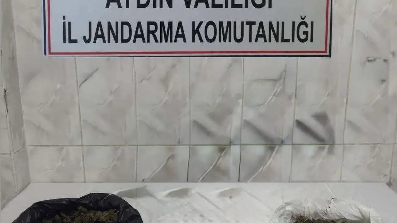 Nazilli'de şüpheli araç operasyonu: Jandarma suçüstü yakaladı