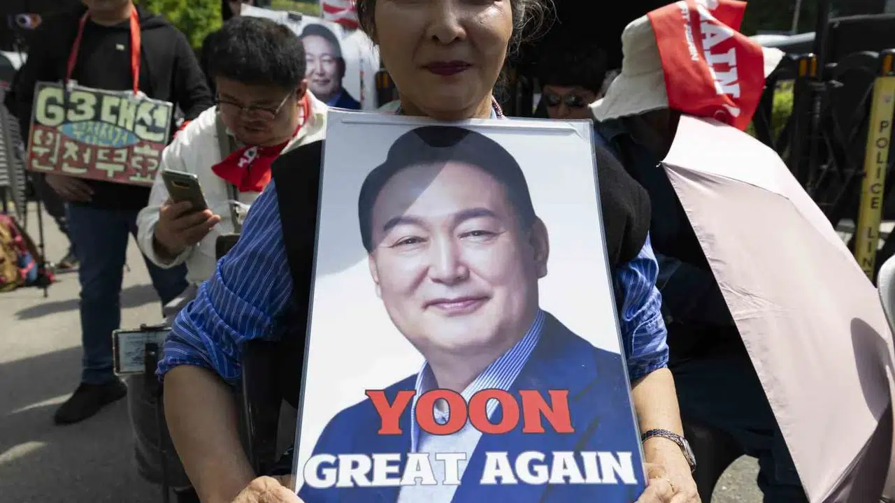 Güney Kore'de sıkıyönetim krizi: Eski Devlet Başkanı Yoon'un hapis cezası ağırlaştırıldı