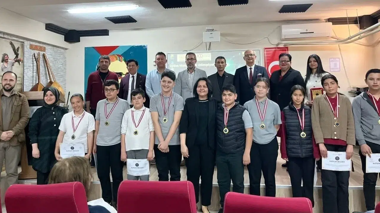 Yenipazar’da matematik şöleni: İl finaline gidecek okul belli oldu