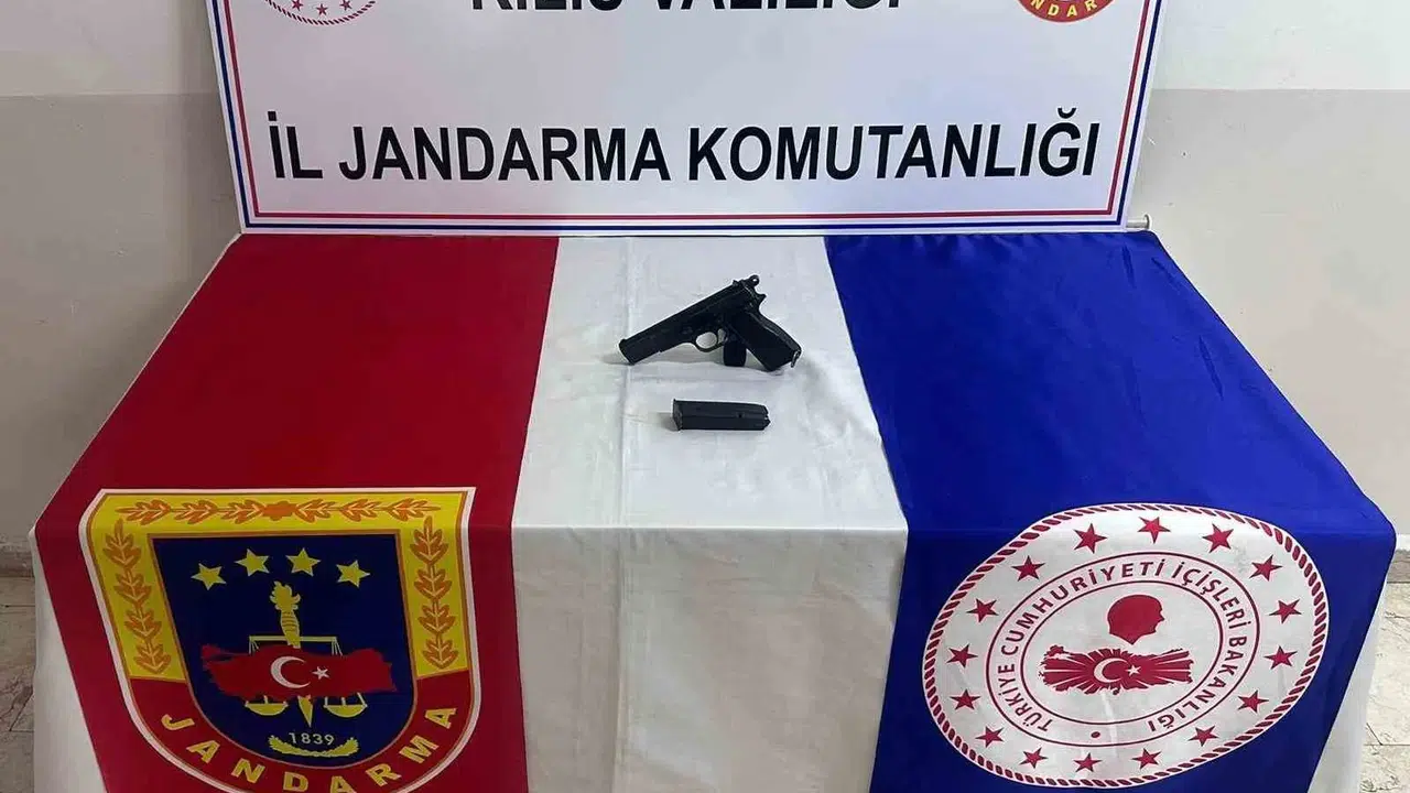 Kilis'te jandarma operasyonu: Tarihi eser kaçakçılığına ve ruhsatsız silaha geçit yok