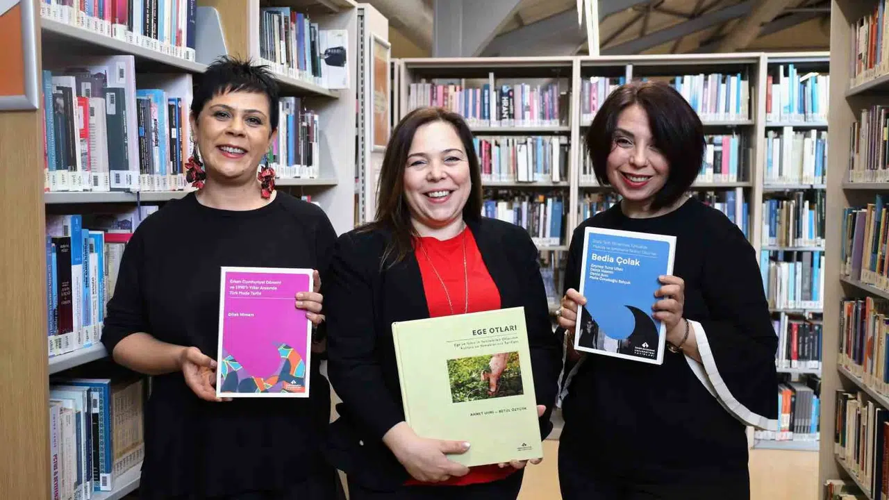 İzmir’den dünyaya açılan akademik kapı: İEÜ Yayınevi artık küresel ligde