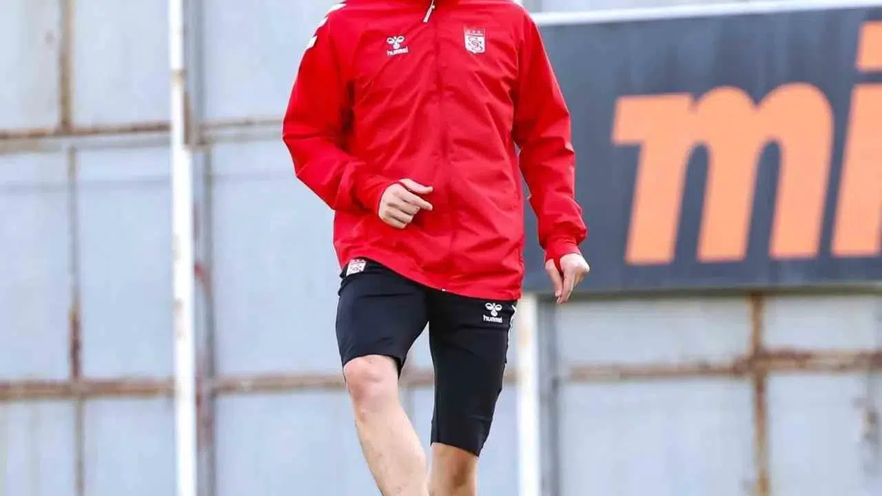 Sivas'ta hedef galibiyet: Yiğidolar Iğdır FK mesai…