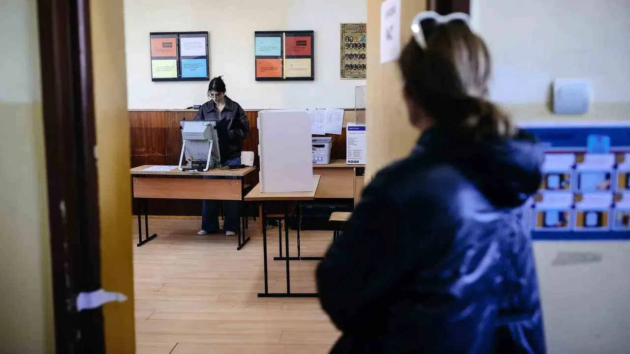 Bulgaristan’da sandıktan Radev sürprizi: Yeni kurulan partisiyle siyasi dengeleri altüst etti