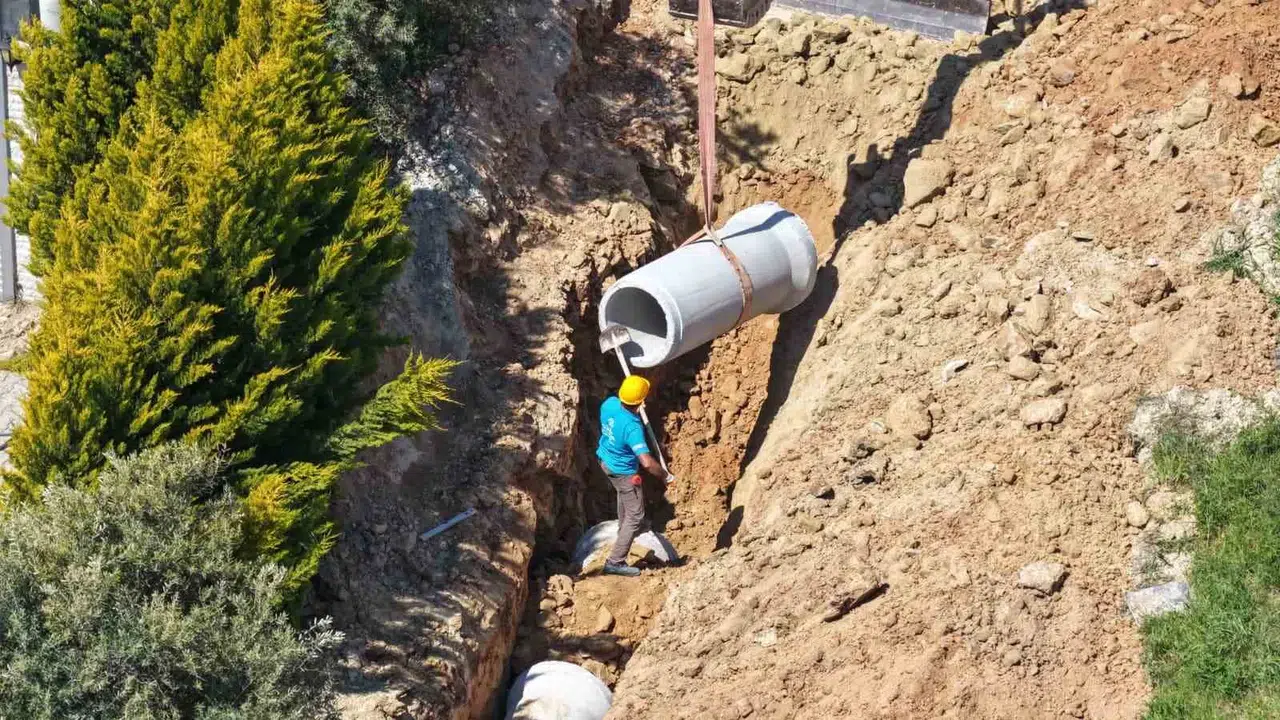 Kuşadası’nda dev hamle: 8,2 milyon liralık altyapı seferberliği başladı