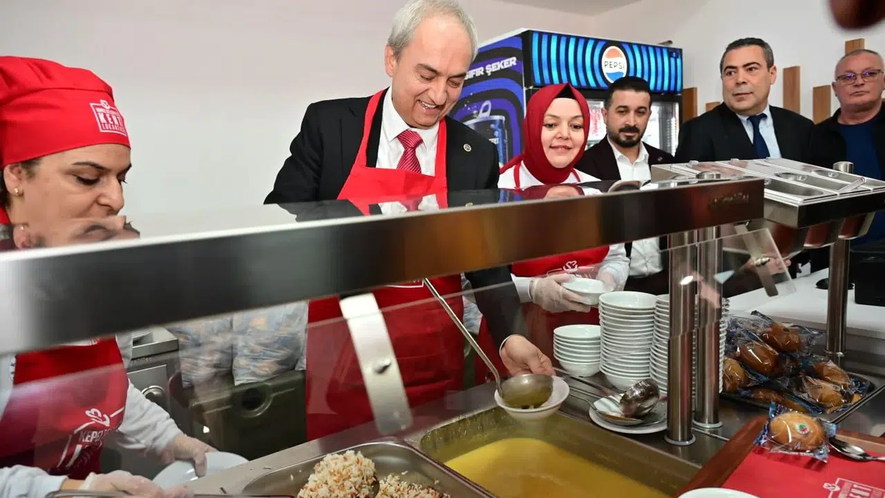 Dışarıda yemek yemek lüks olmaktan çıkıyor: Kepez’in yeni lezzet durağı kapış kapış