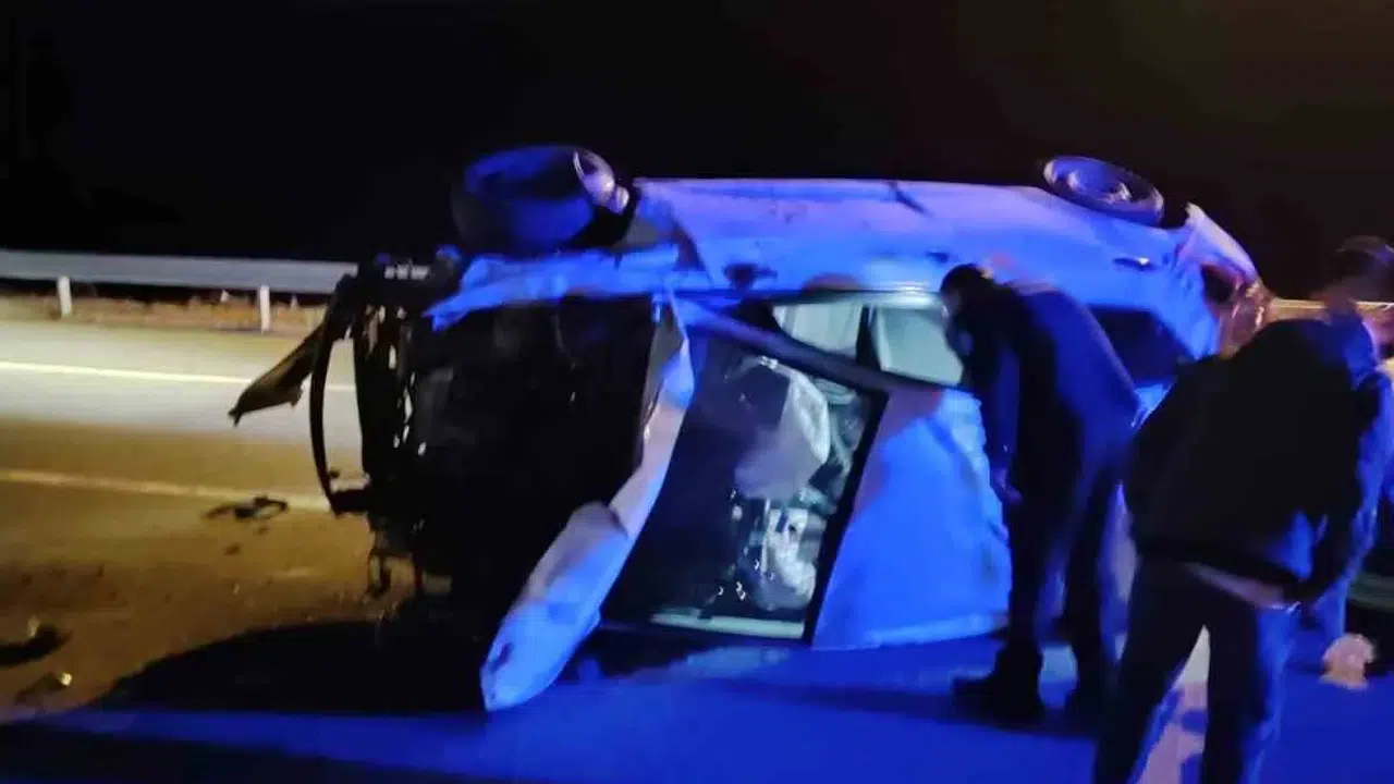 Bünyan’da korkutan kaza: Direksiyon hakimiyetini kaybetti, araç yan yattı