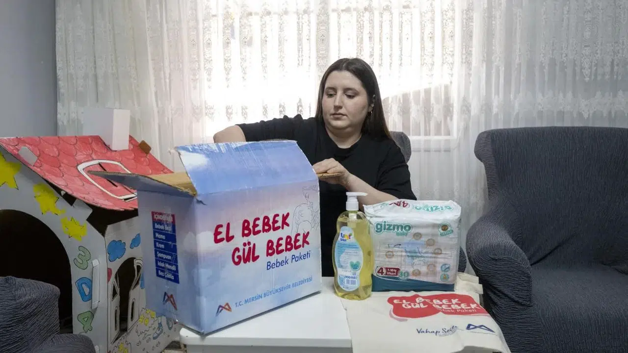 Mersin'de bebeklerin yüzü gülüyor: Dar gelirli ailelere 6 ay boyunca ücretsiz bakım desteği