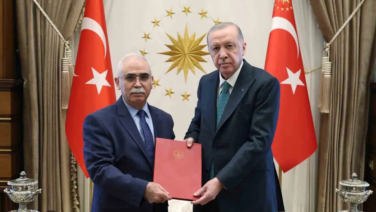 Beştepe’de kritik görüşme: Cumhurbaşkanı Erdoğan, AYM Başkanı Özkaya’yı ağırladı