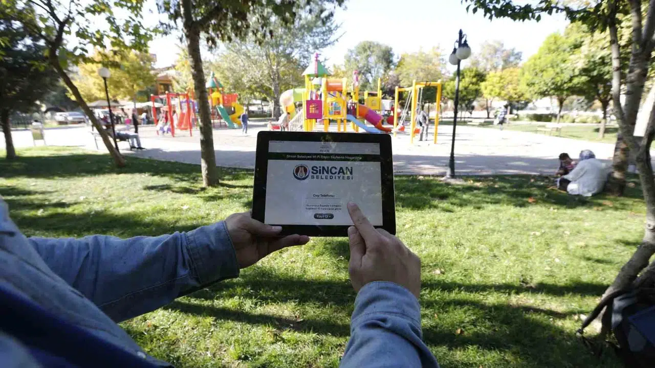 Sincan’da park keyfi dijitalle buluştu: Ücretsiz internet saatleri yeniden düzenlendi