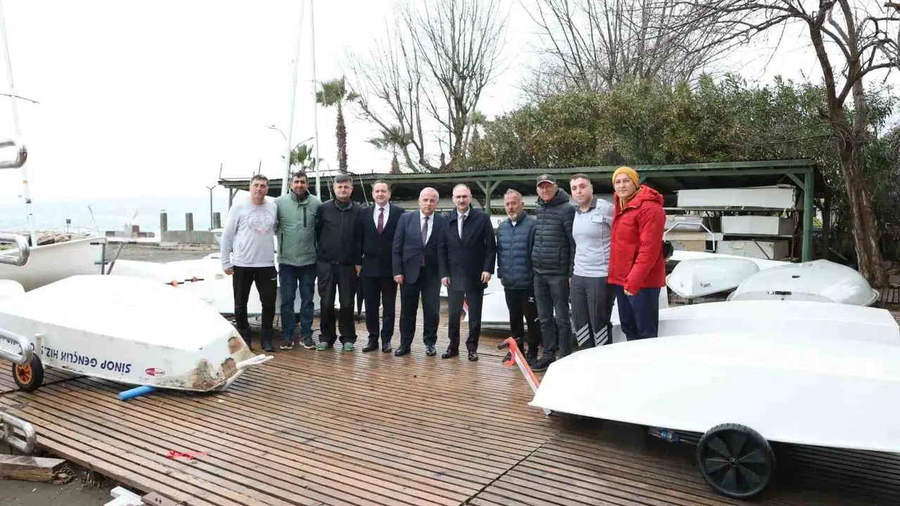 Sinop’ta sporun geleceği masaya yatırıldı: Genel Müdür Şahin tesisleri mercek altına aldı