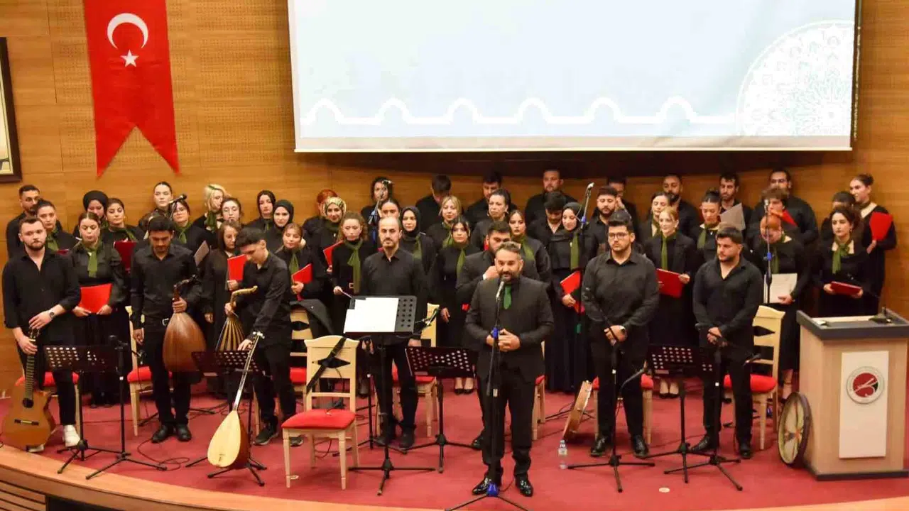 Kastamonu’da gönüllere dokunan gece: 40 öğrenci tasavvufun derinliklerinde buluştu