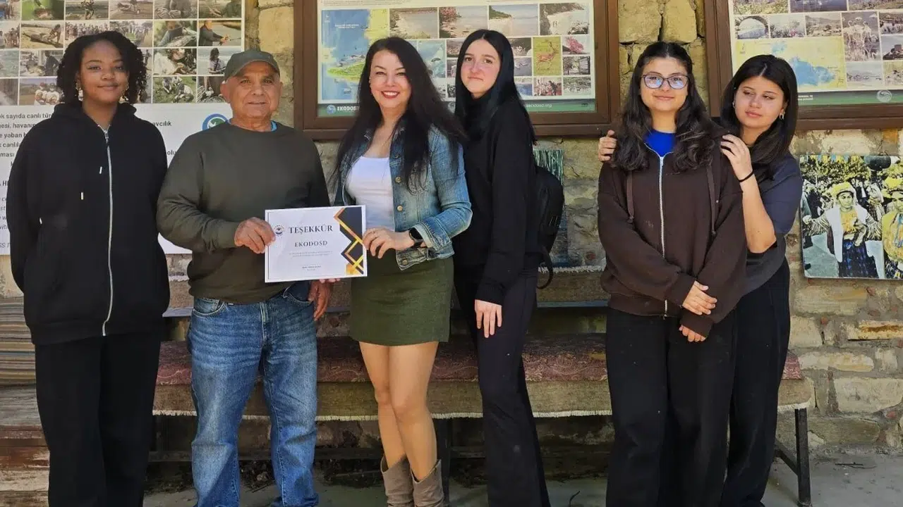 Gelecek nesiller doğayı keşfediyor: Kuşadası’nın saklı hazineleri gençlere emanet