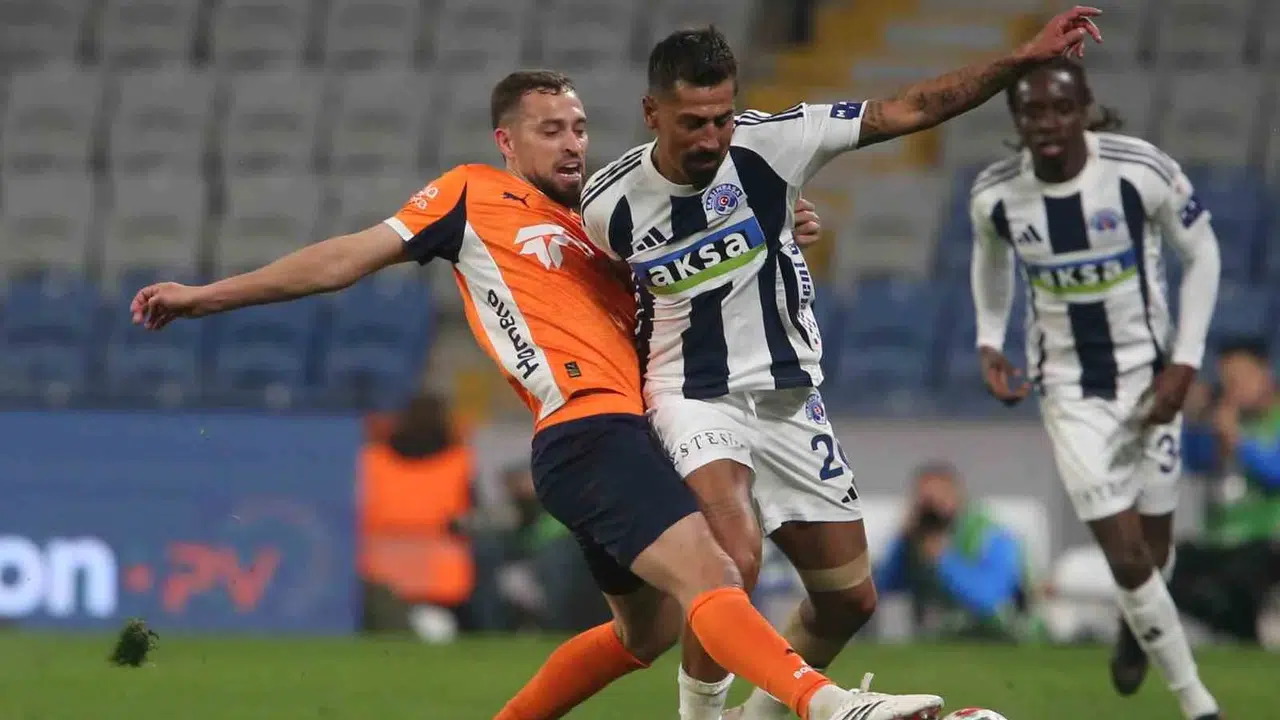 Başakşehir’in Kasımpaşa kabusu bitmiyor: İstanbul derbisinde tarihi seri devam etti
