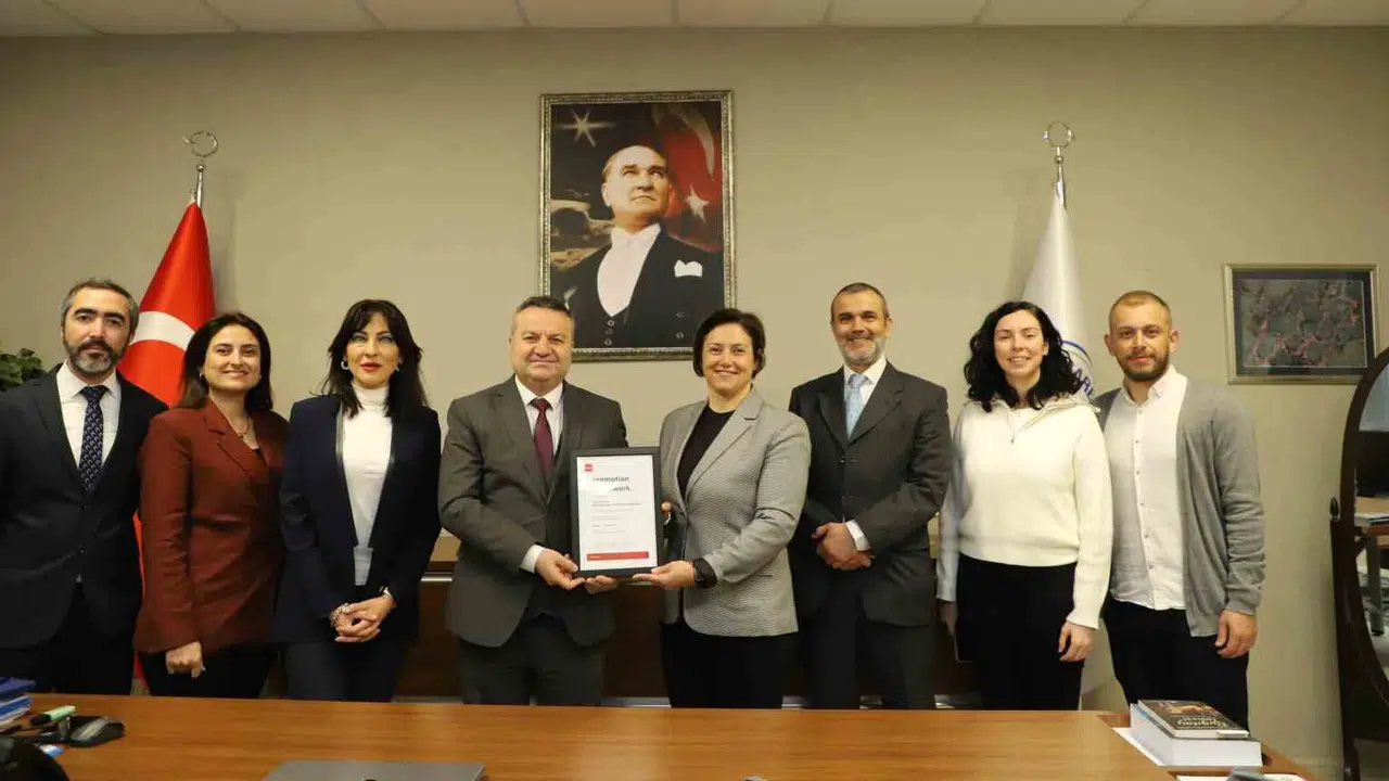 Diplomada küresel vizyon dönemi: Arel Üniversitesi mezunları 180 ülkede bir adım önde başlayacak