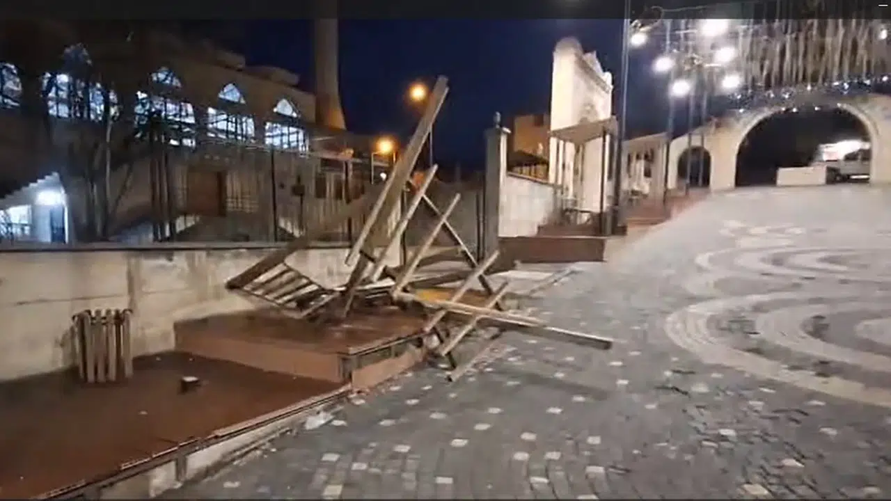 Hakkari’de vicdansız saldırı: Vatandaşın dinlenme alanını harabeye çevirdiler