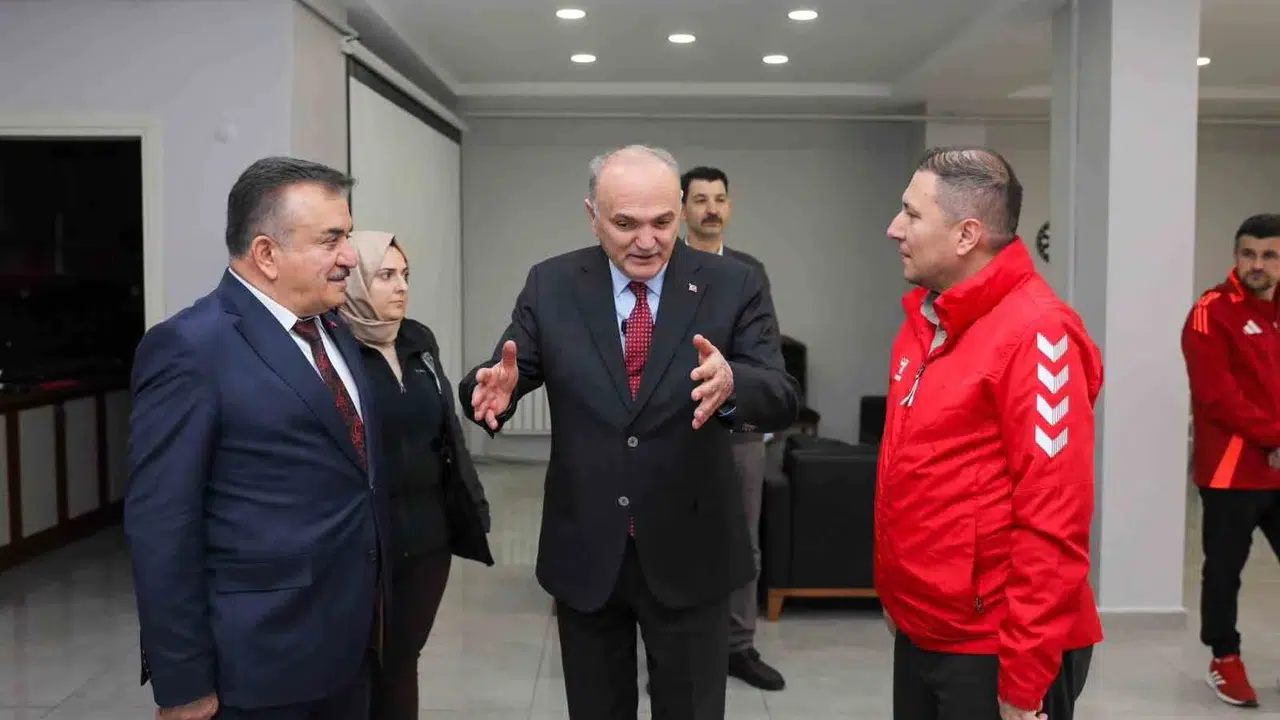 Düzce’de gençlerin yeni rotası belli oldu: Hem ders çalışacaklar hem sosyalleşecekler