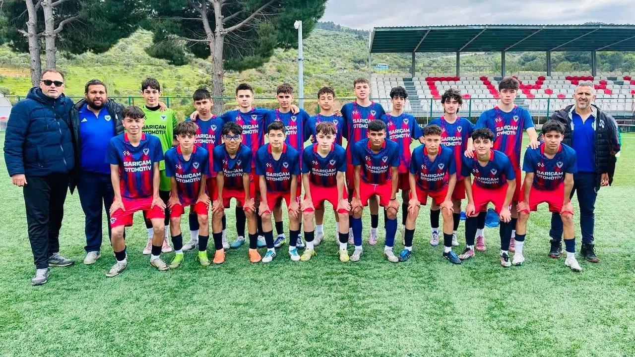 Salihli’nin gururu oldular: Ankaspor Manisa’da rakiplerini devirip zirveye yerleşti