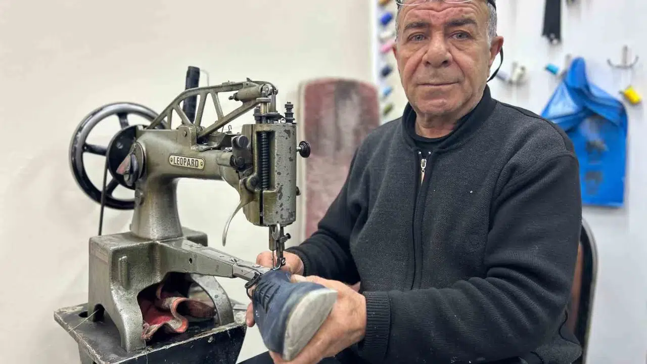 32 yıllık ayakkabı ustasının çırak isyanı: Eli kirlenmeyenin karnı tok olmaz