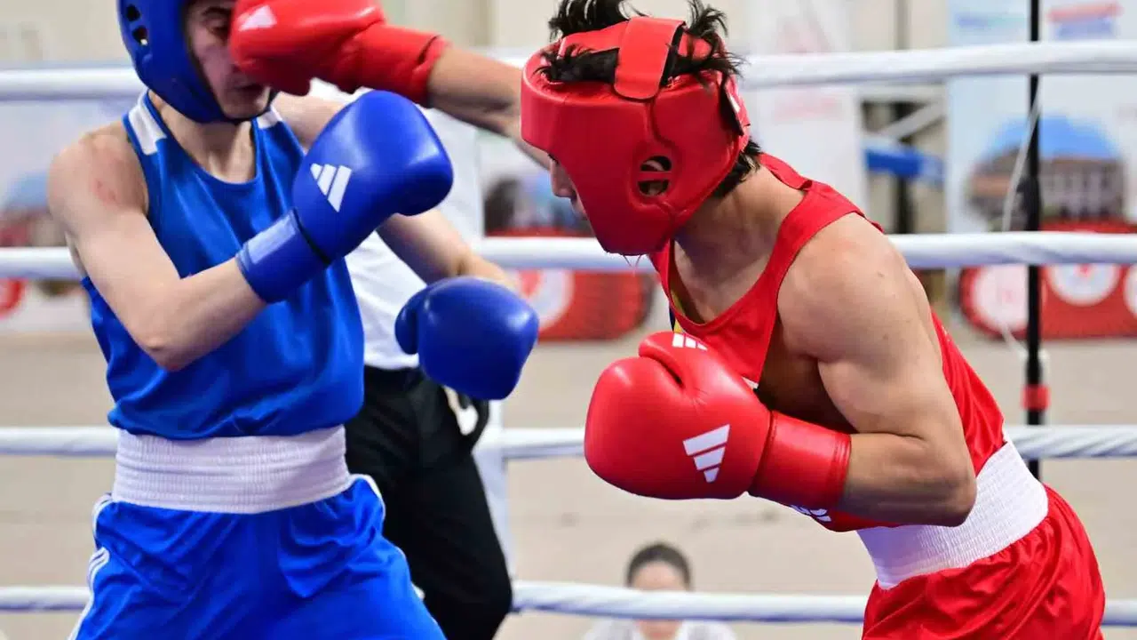 Ringin kalbi Yıldırım’da attı: 644 boksör şampiyonluk için ter döktü