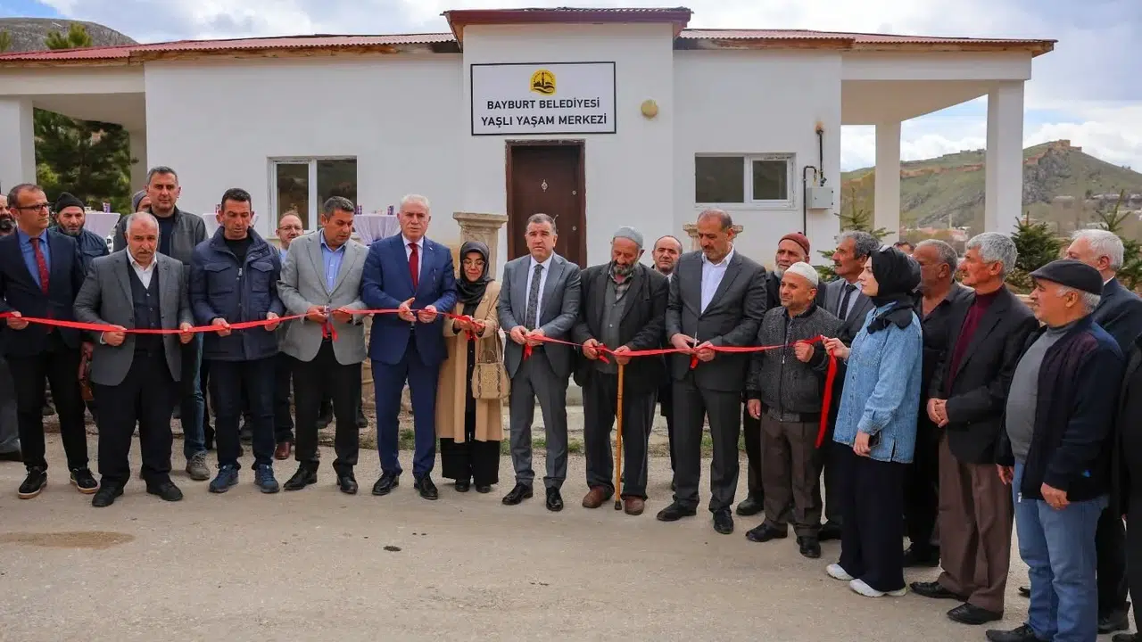 Bayburt’ta çınarlar için yeni bir dönem: Yaşlı Yaşam Merkezi kapılarını açtı