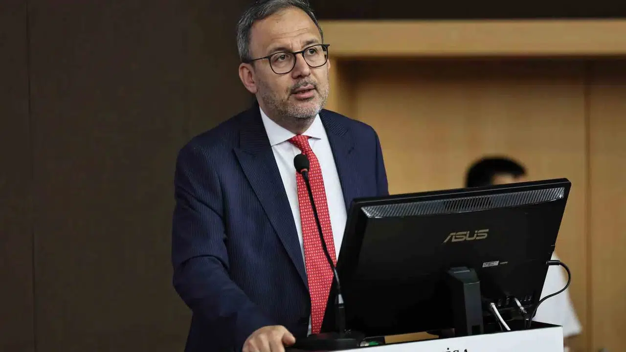 Makam koltuğuna oturduğunuzda asıl sahibini unutmayın: Kasapoğlu’ndan genç yöneticilere  vicdan  uyarısı