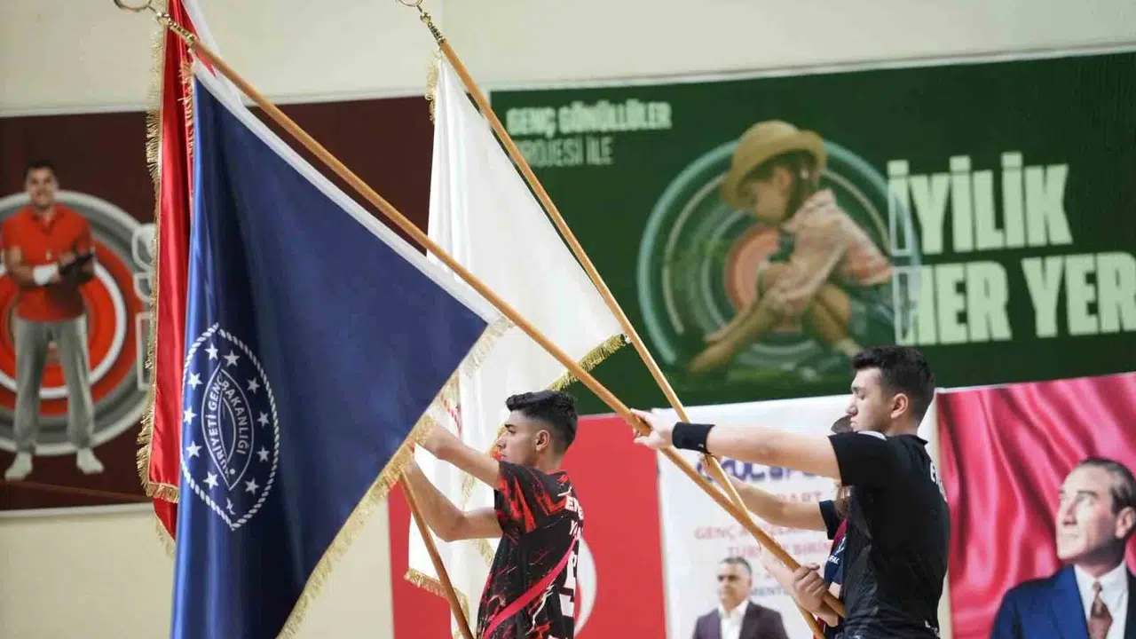 Hedef tahtasında şampiyonluk heyecanı: 40 şehirden gelen gençler Muğla’da buluştu