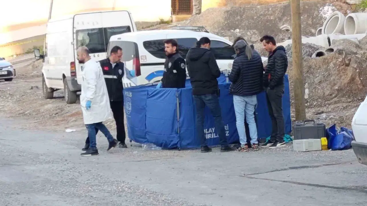 Kahramanmaraş’ta dehşet anları: Arkadaşını sokak ortasında infaz etti